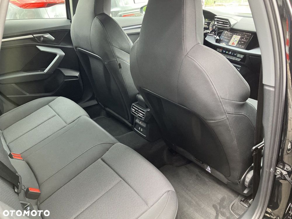 Audi A3 Sportback - 16