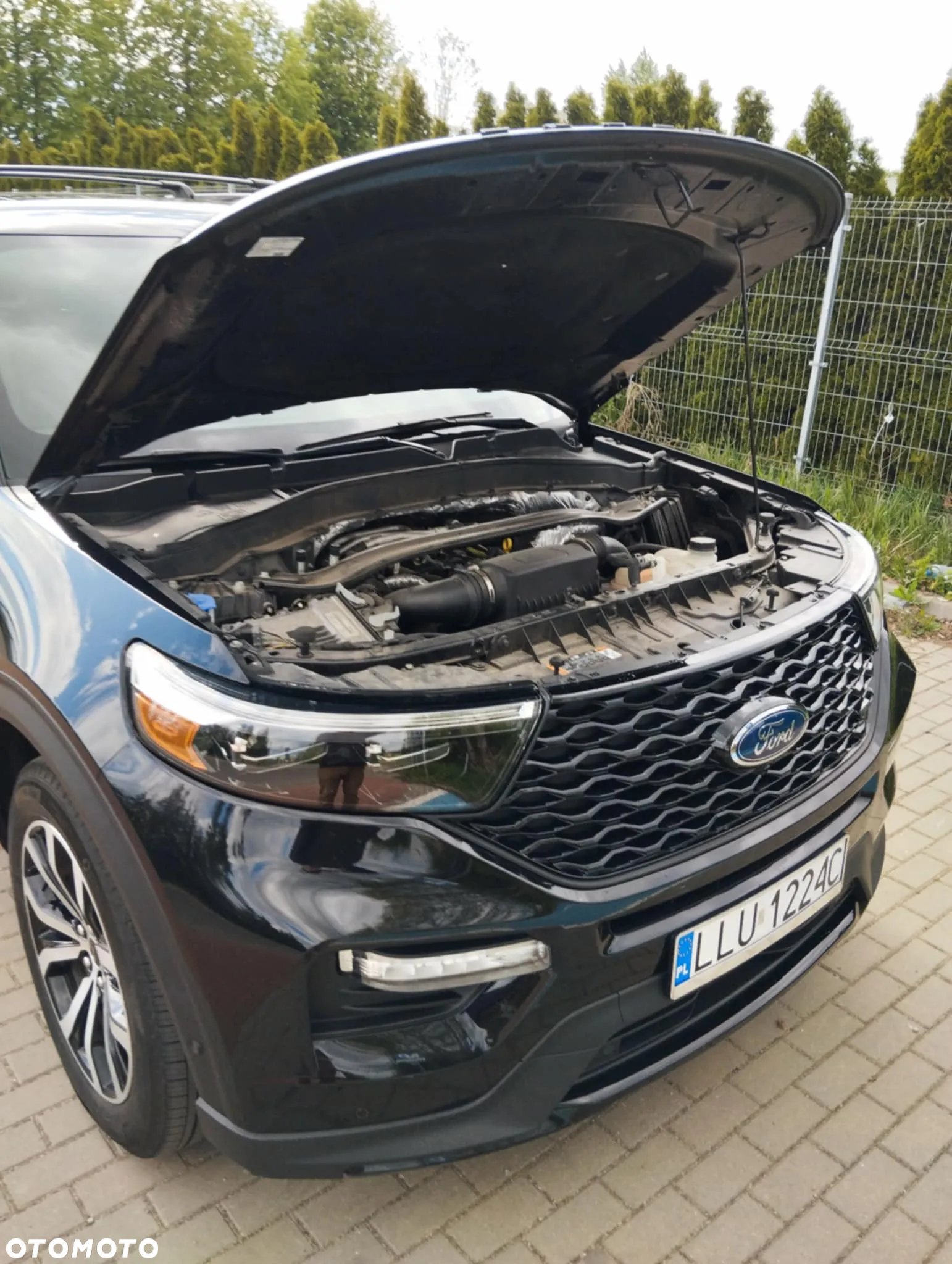 Ford Explorer - 10