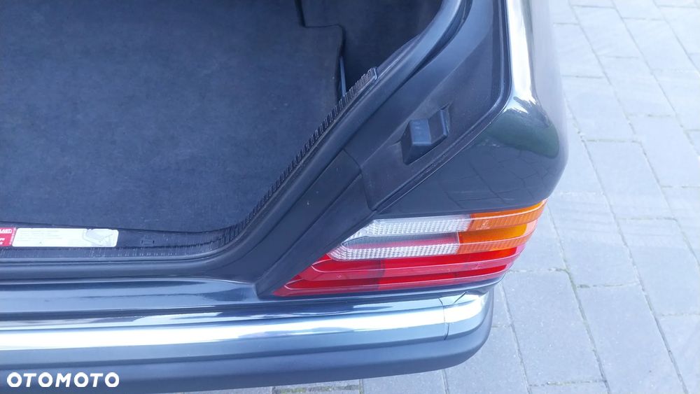 Mercedes-Benz W124 (1984-1993) - 33