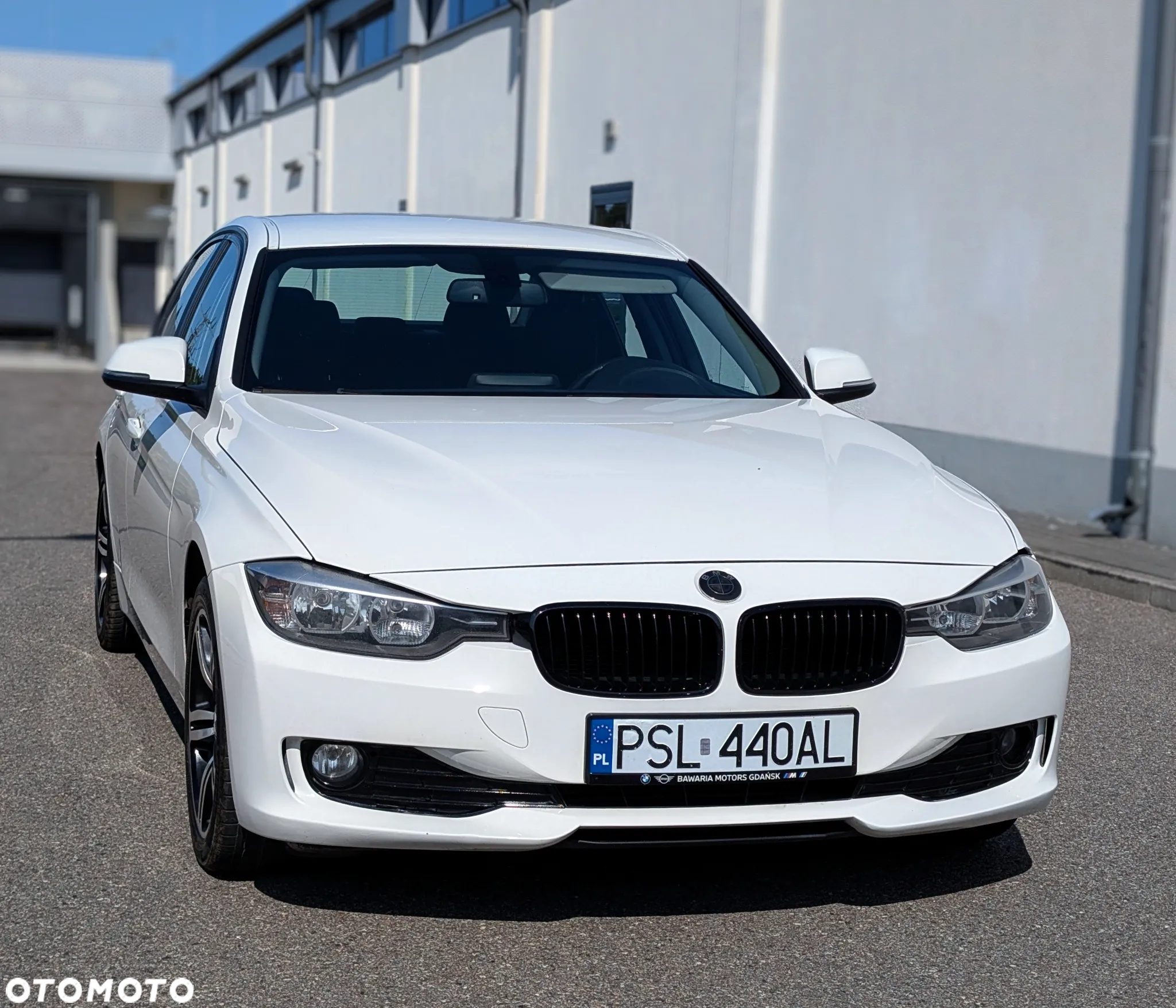 BMW Seria 3 320d Blue Performance Luxury Line - 4