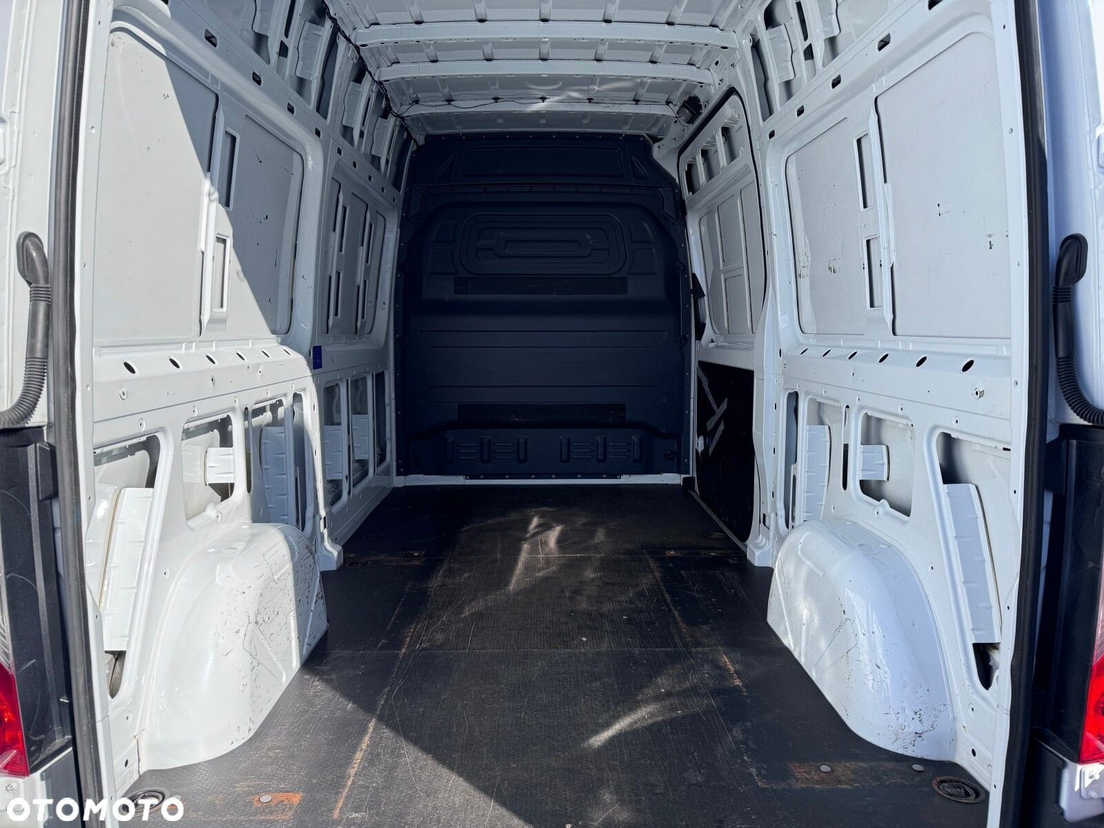 Mercedes-Benz Sprinter 314 CDI L2H2 - 18