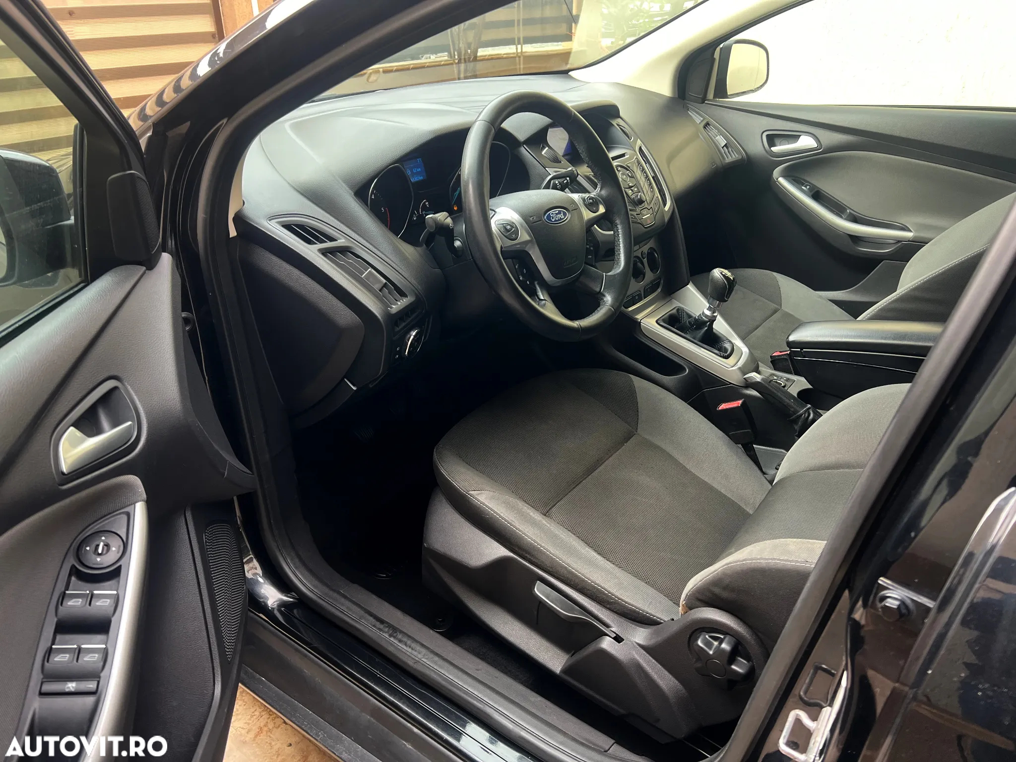 Ford Focus 1.6 TDCi ECOnetic 88g Start-Stopp-System Trend - 11