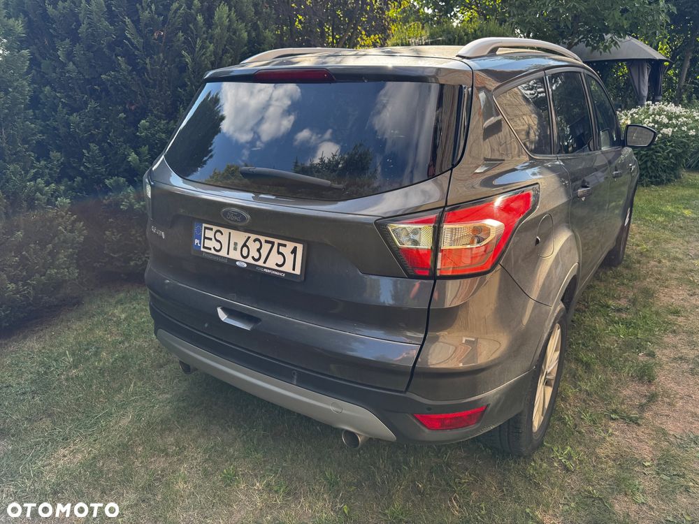 Ford Kuga 1.5 EcoBoost FWD Titanium ASS GPF - 4