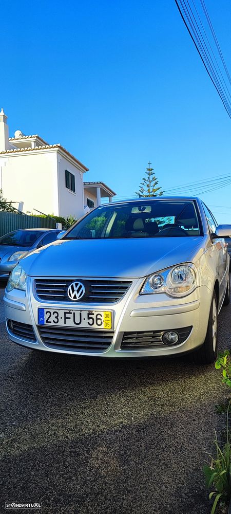 VW Polo - 2