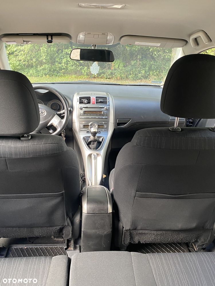 Toyota Auris - 7