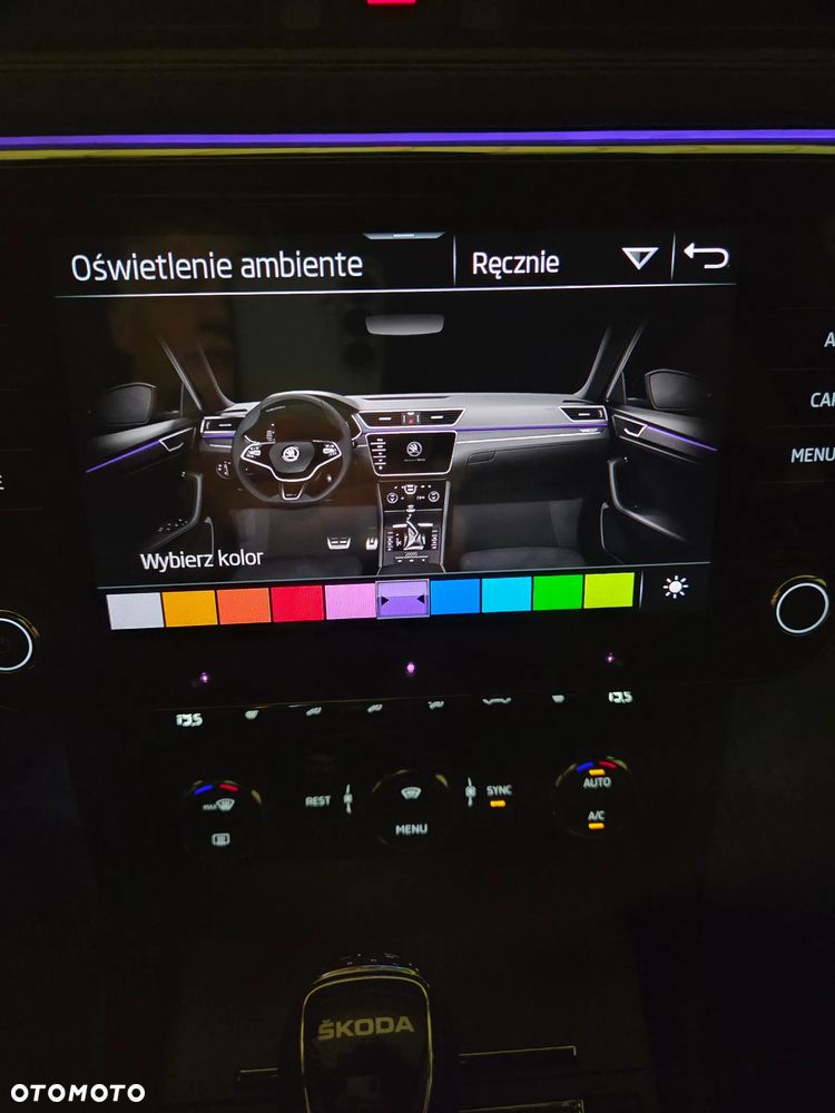 Skoda Superb 2.0 TSI Sportline DSG - 28