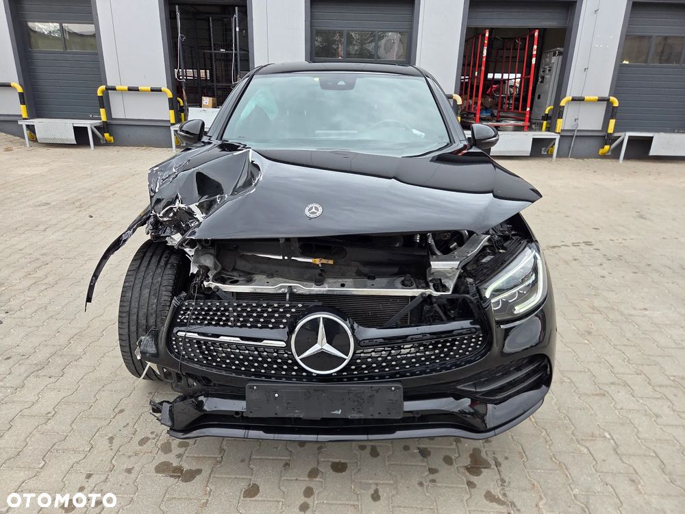 Mercedes-Benz GLC 220 d 4Matic 9G-TRONIC AMG Line - 7