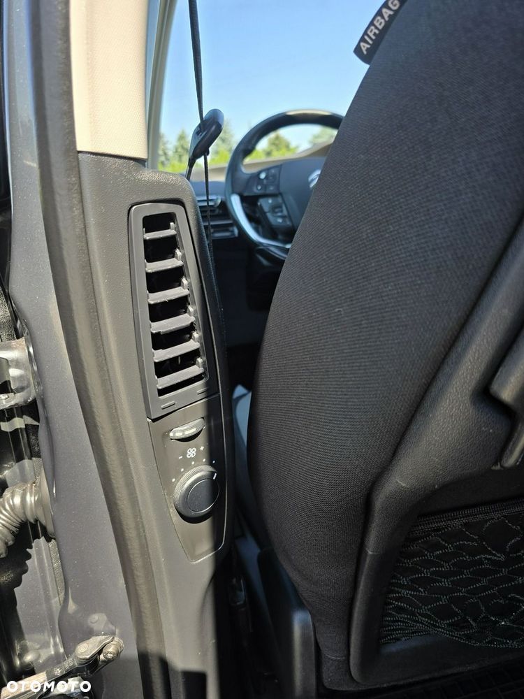 Citroën C4 Grand Picasso - 18