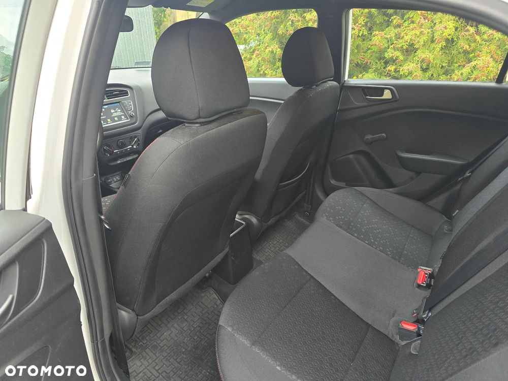 Hyundai i20 1.2 Comfort - 18