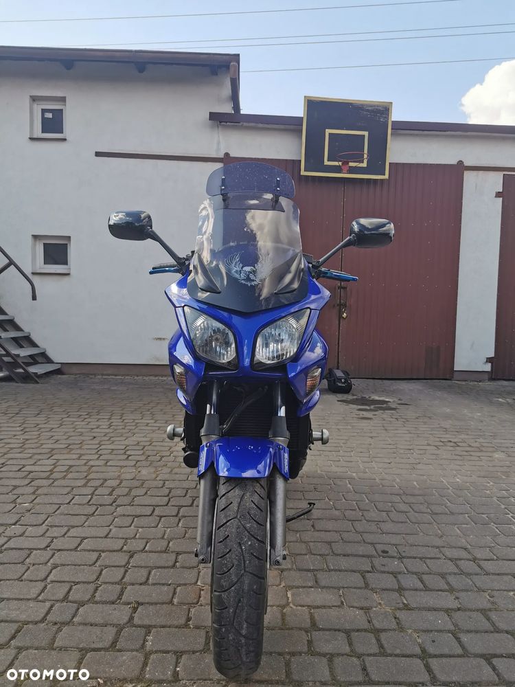 Honda CBF - 2