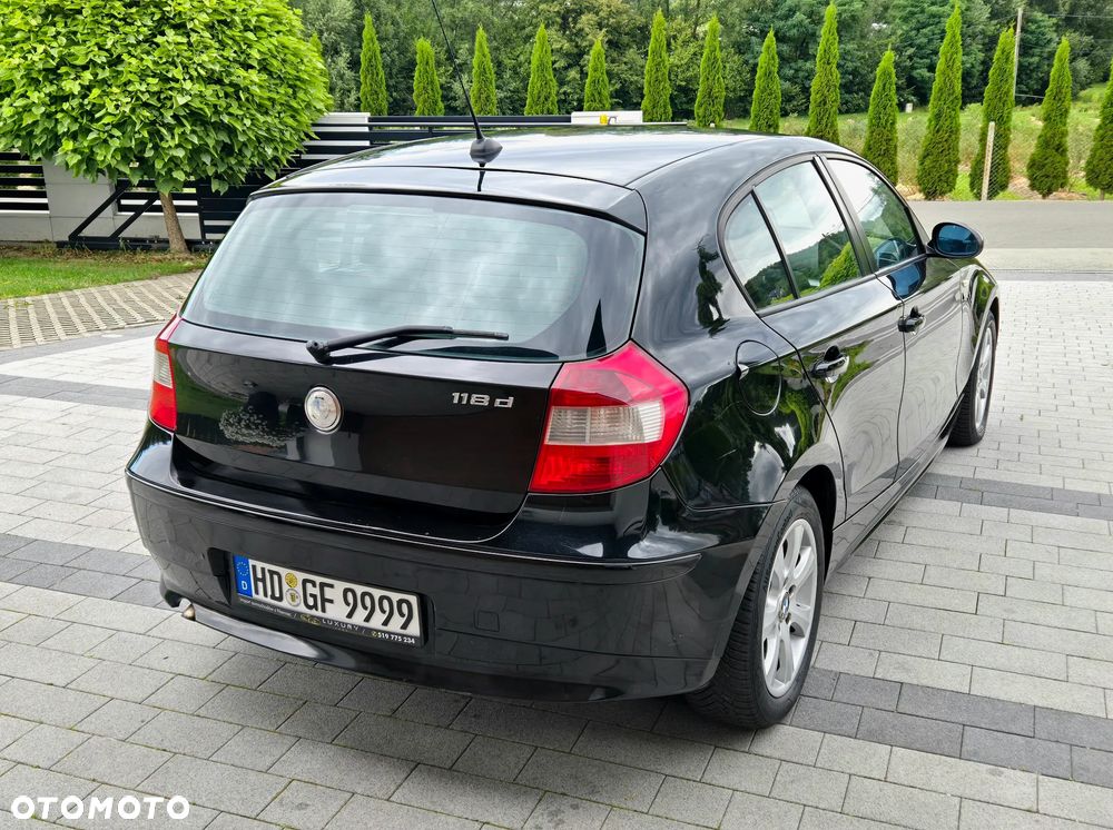 BMW Seria 1 118d - 11