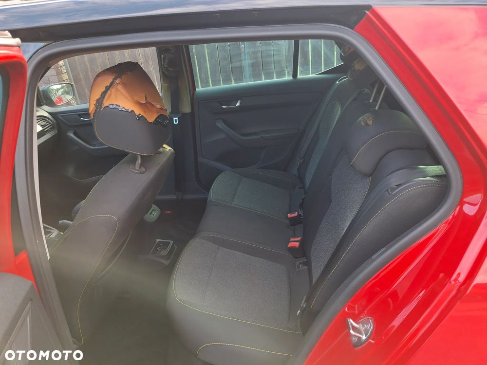 Skoda Fabia 1.0 TSI Style Color - 17