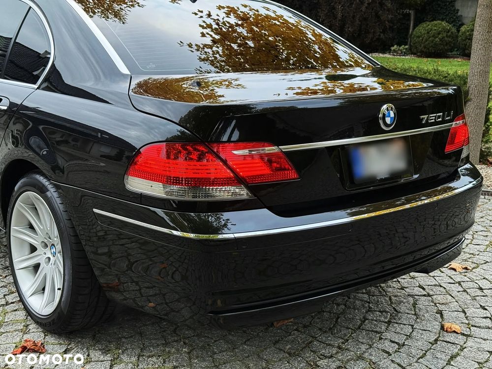 BMW Seria 7 750i L - 5