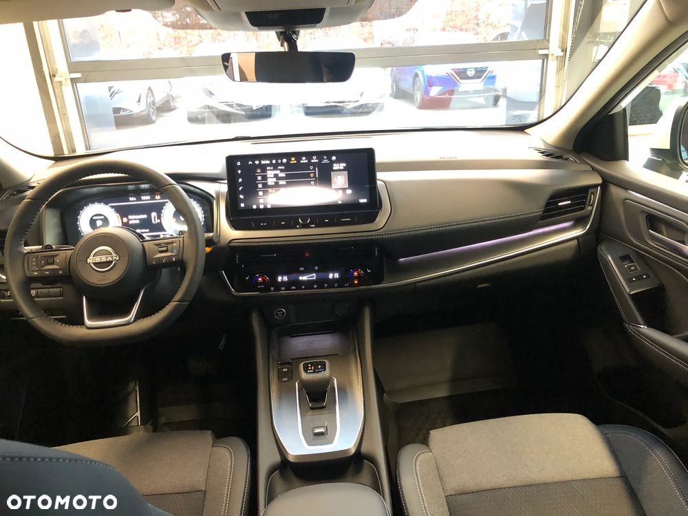 Nissan Qashqai 1.3 DIG-T mHEV 4x4 N-Connecta Xtronic - 11