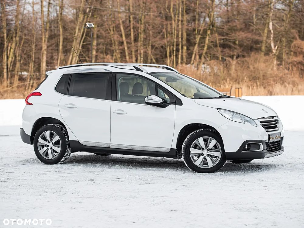 Peugeot 2008 1.6 BlueHDi Allure S&S - 3