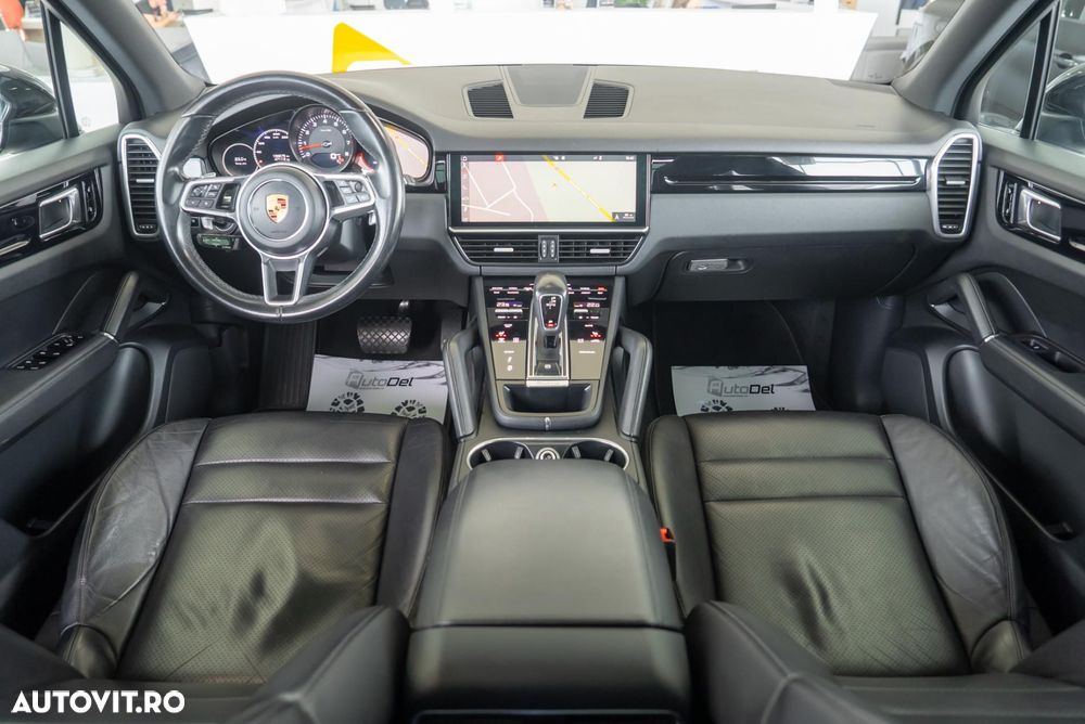 Porsche Cayenne Tiptronic S - 16
