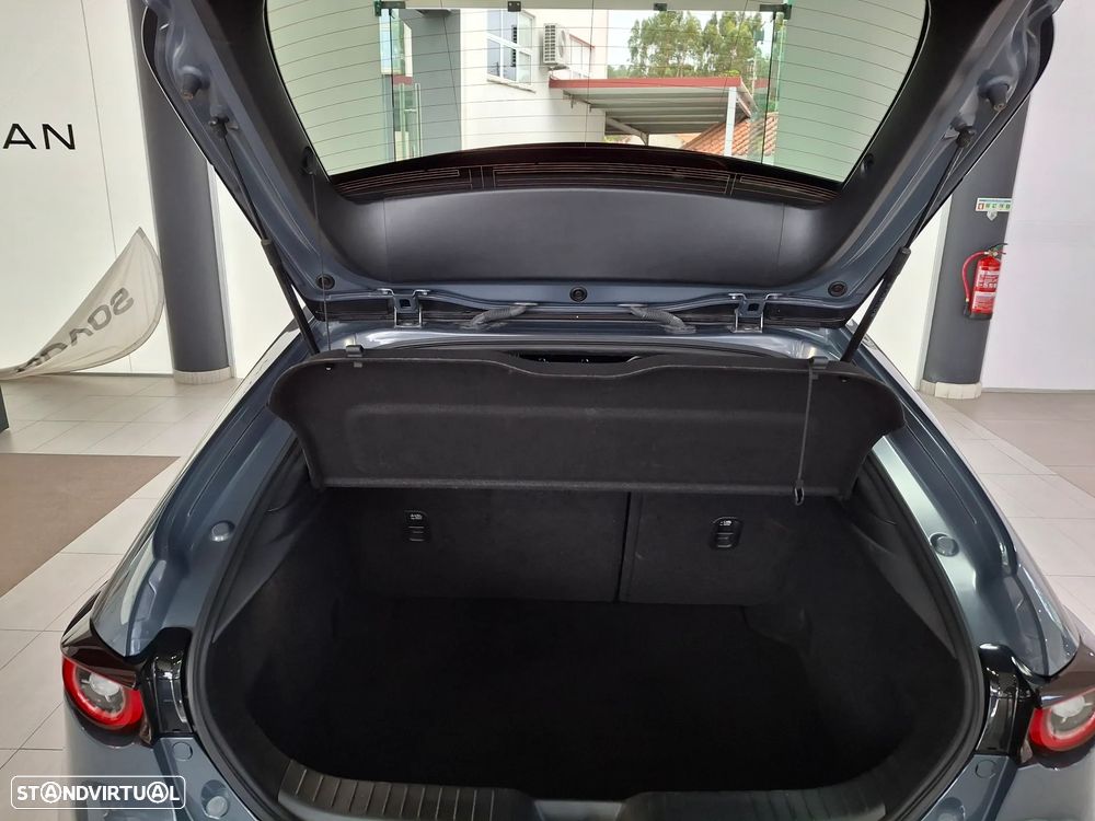 Mazda 3 2.0 e-Skyactiv-G Homura - 5