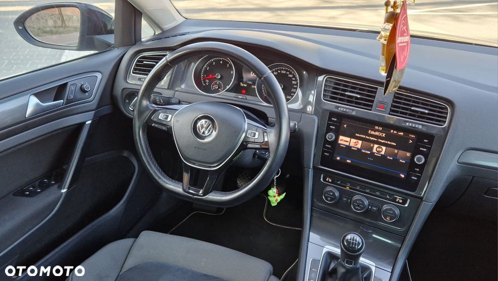Volkswagen Golf 1.4 TSI BMT Comfortline - 15