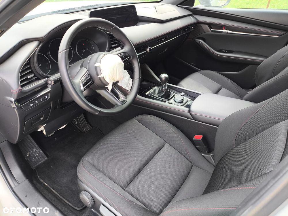 Mazda 3 e-SKYACTIV-G 140 M HYBRID HOMURA PLUS - 11