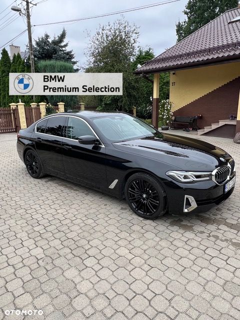 BMW Seria 5 530i xDrive Luxury Line - 1