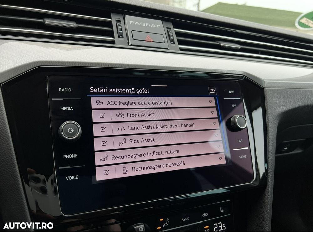 Volkswagen Passat 2.0 TDI SCR DSG Business - 10