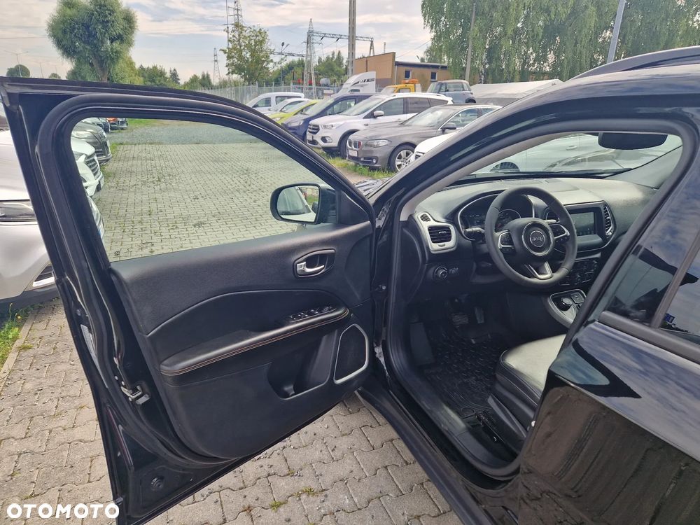 Jeep Compass - 13