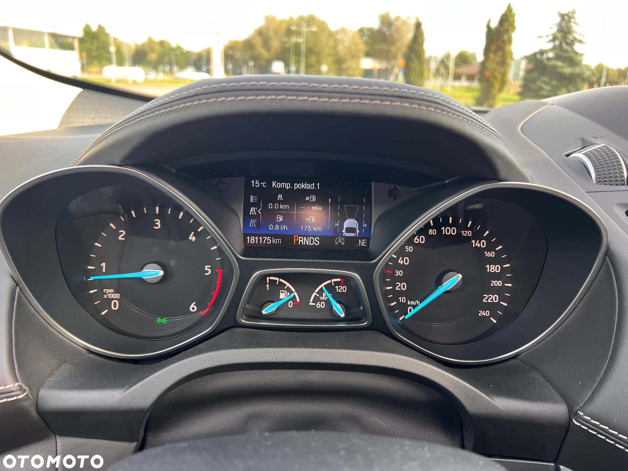 Ford Kuga 2.0 TDCi 4x4 Vignale - 13