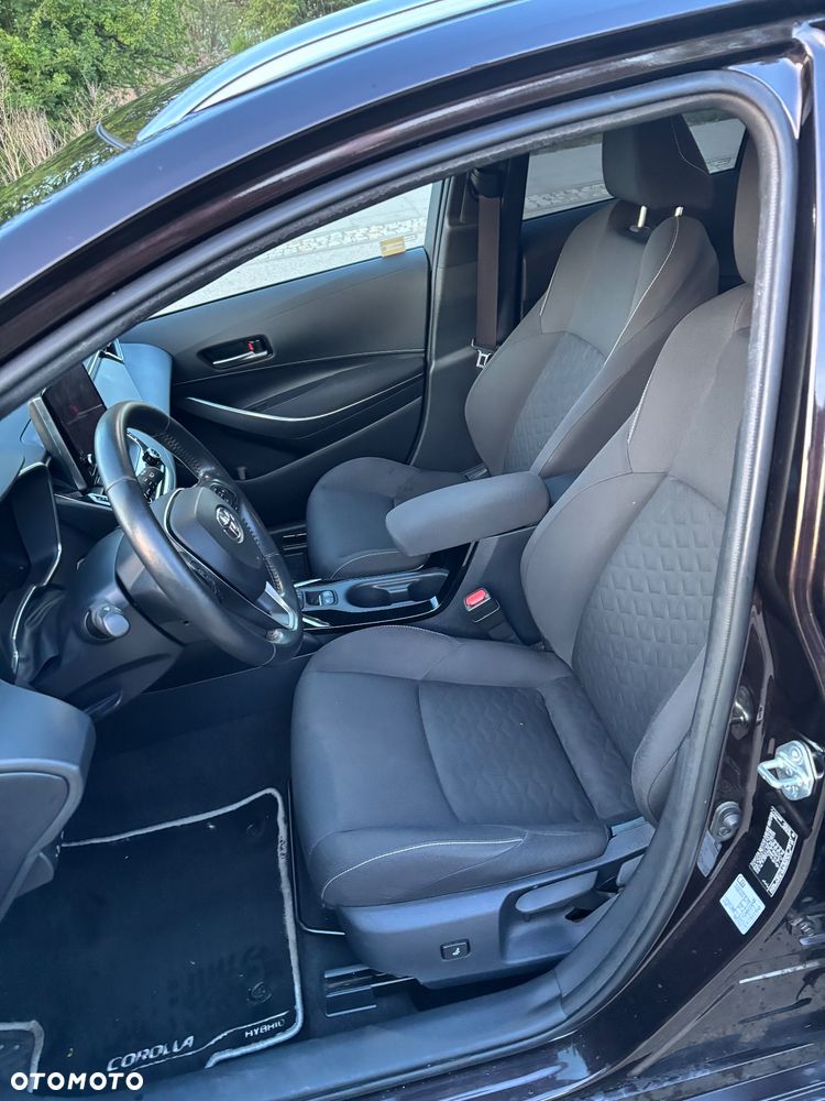 Toyota Corolla 1.8 Hybrid Comfort - 9