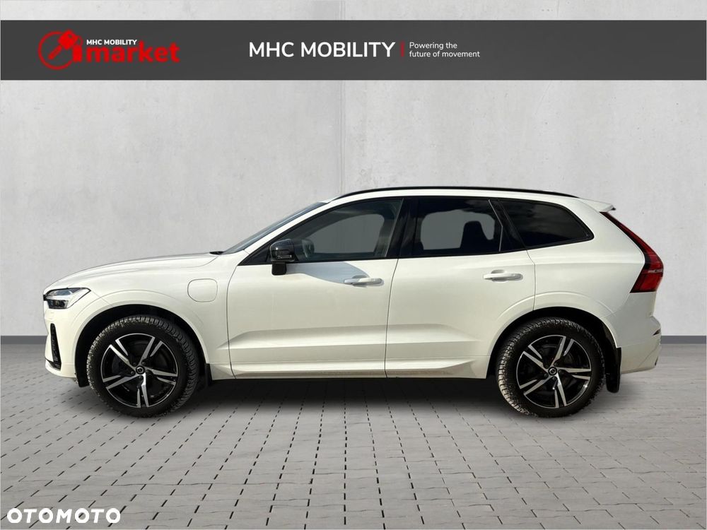 Volvo XC 60 T6 Plug-In Hybrid AWD Plus Dark - 2
