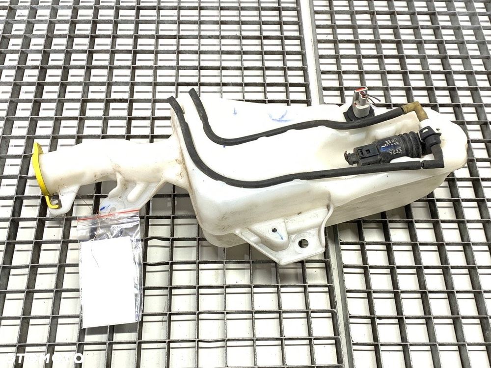 ZBIORNIK SPRYSKIWACZY  JEEP COMPASS (MP, M6) 2016 - 2022 1.4 MultiAir 103 kW [140 KM] benzyna 2017 - - 3