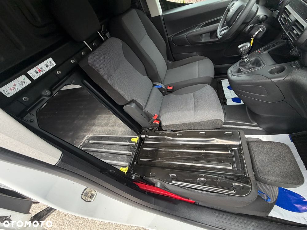 Citroën BERLINGO - 15