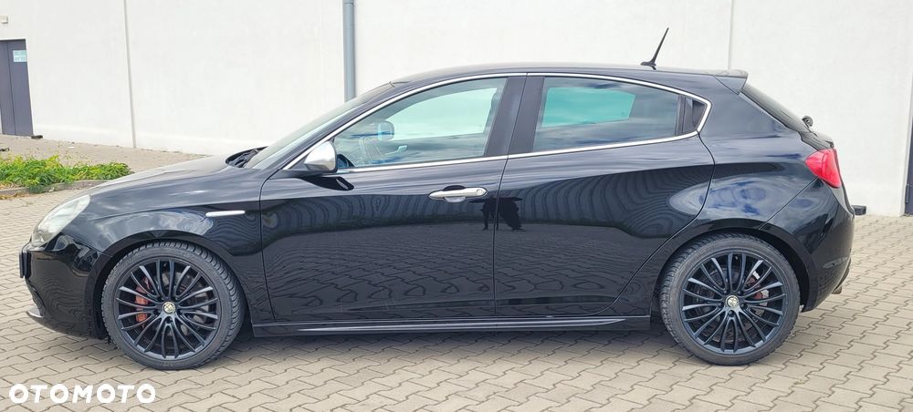 Alfa Romeo Giulietta 2.0 JTDM Distinctive - 8