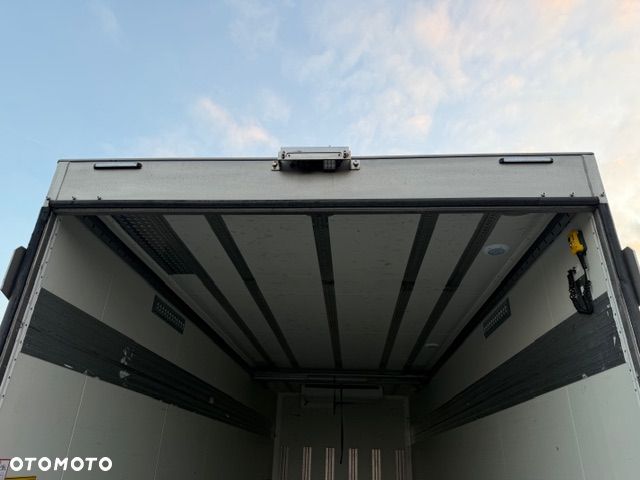 Mercedes-Benz 2540 - 24