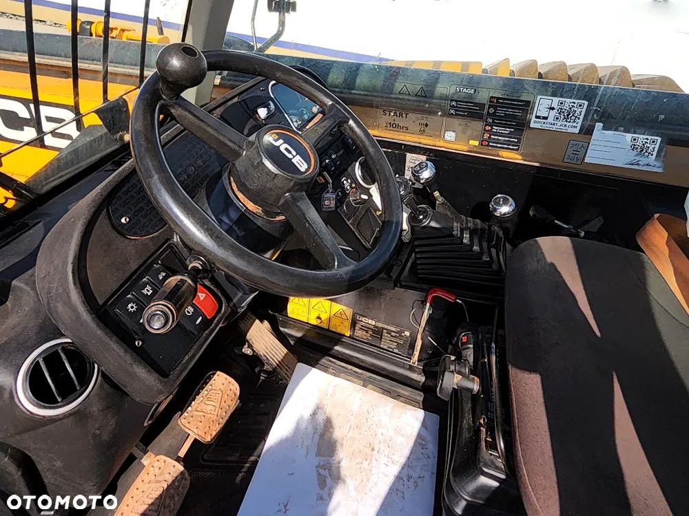 JCB 540-140 Hi-Viz - 4
