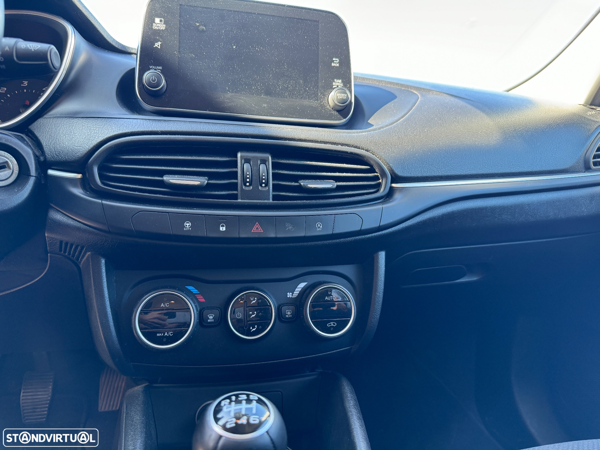 Fiat Tipo Station Wagon 1.6 M-Jet Lounge - 8