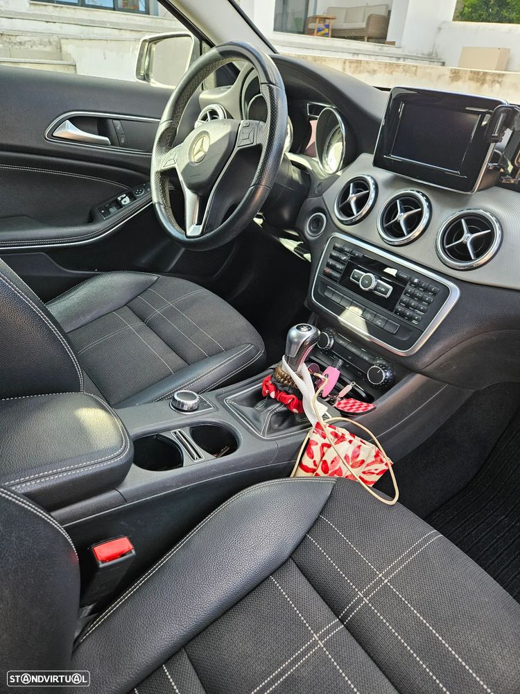Mercedes-Benz GLA 180 CDI - 12