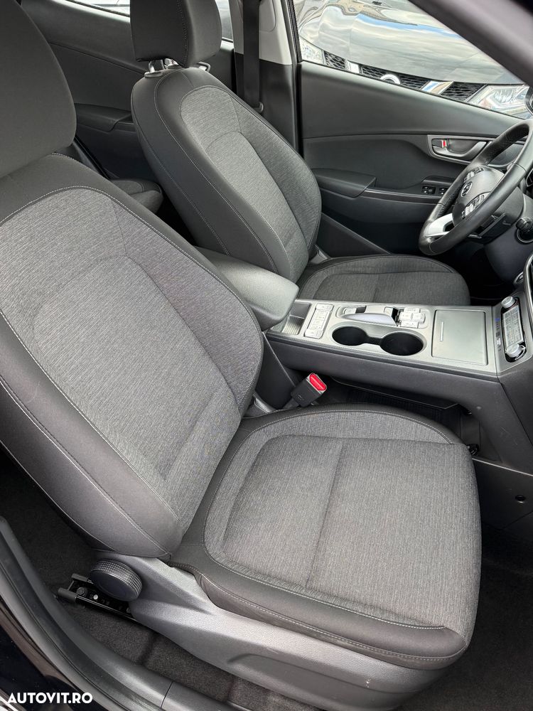 Hyundai KONA Premium - 20