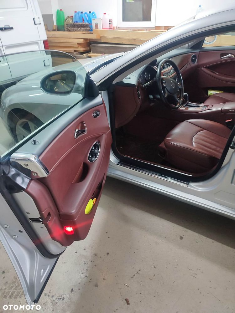 Mercedes-Benz CLS 350 - 2