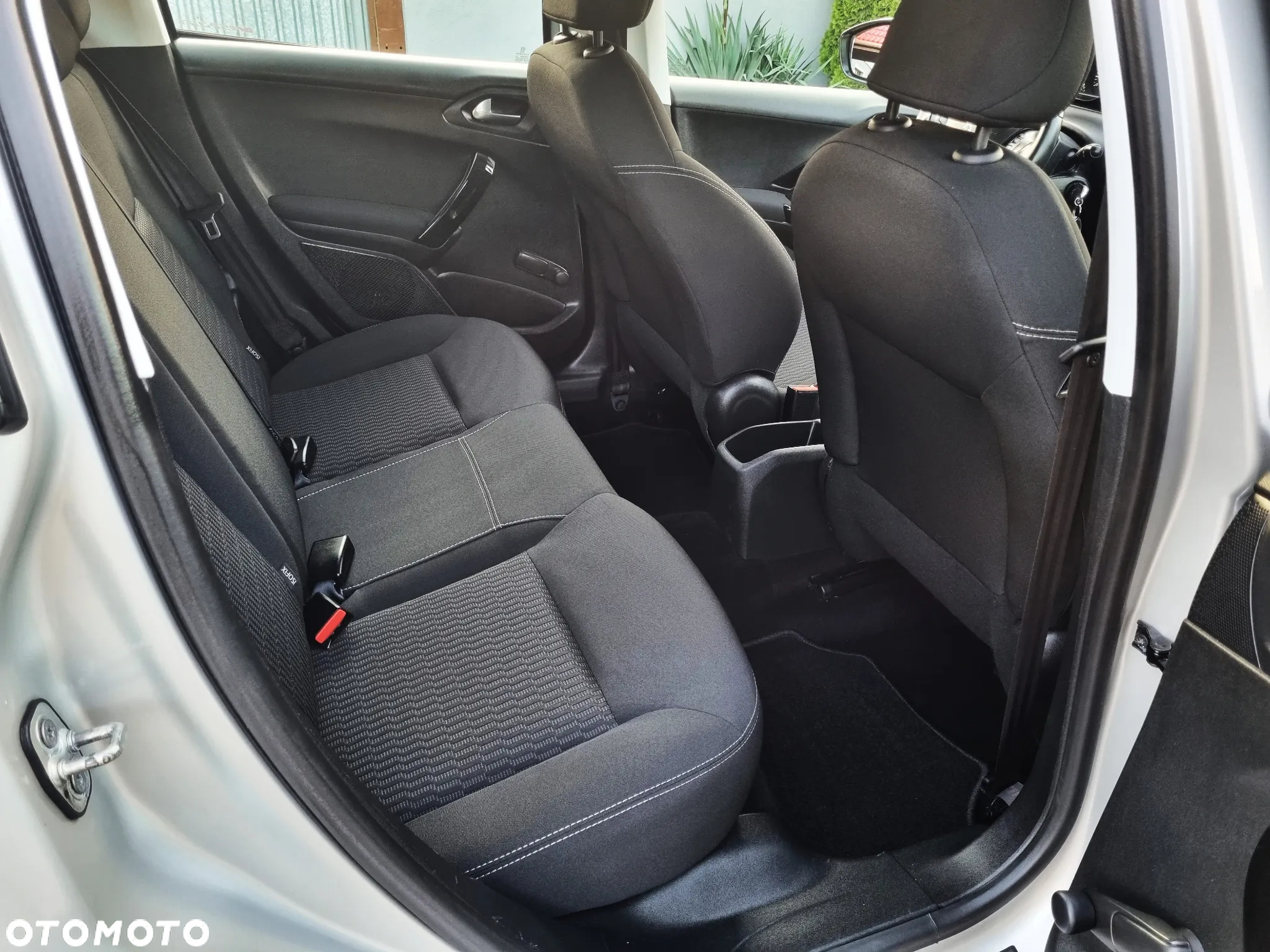 Peugeot 208 1.2 PureTech Style - 10