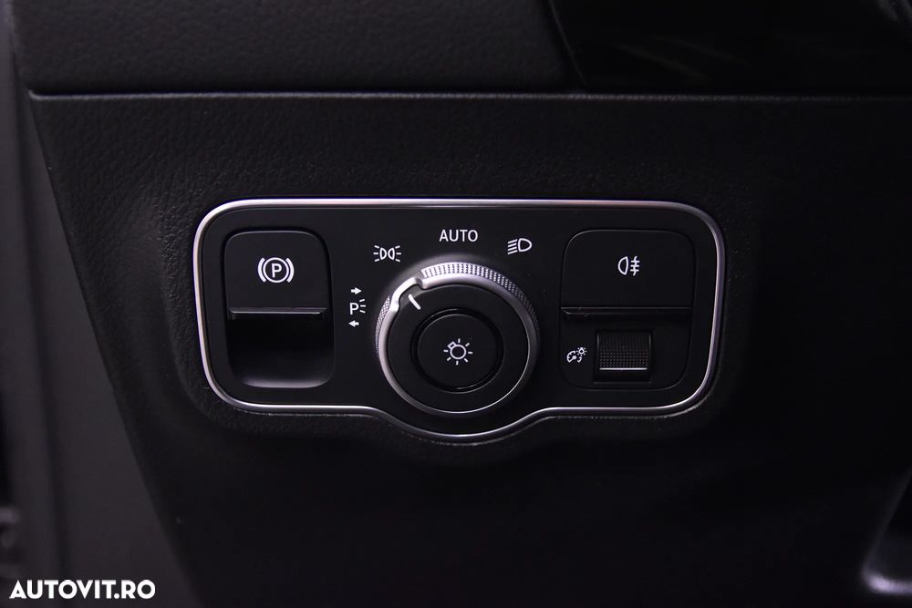 Mercedes-Benz GLA 200 d Aut. - 15