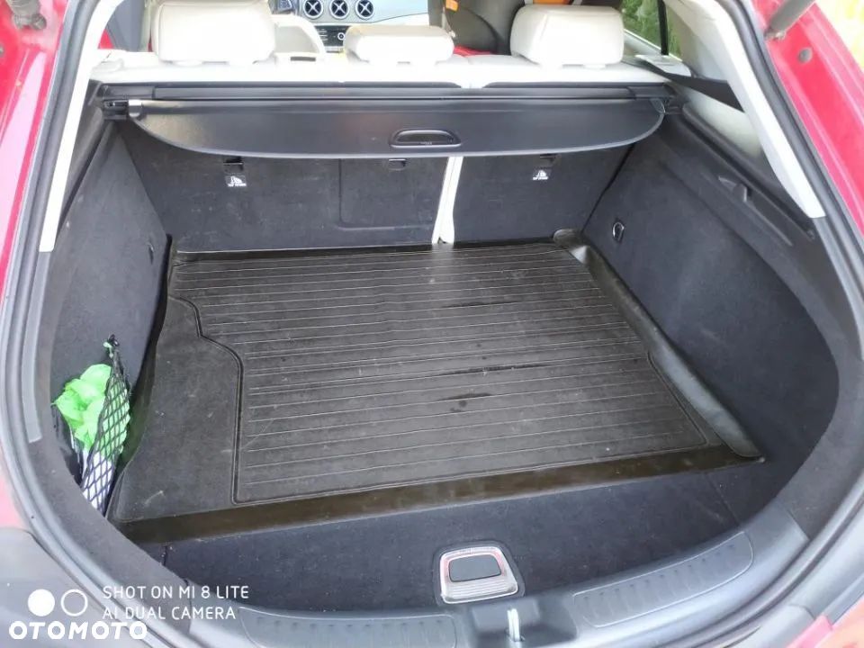 Mercedes-Benz CLA 200 7G-DCT Urban - 14