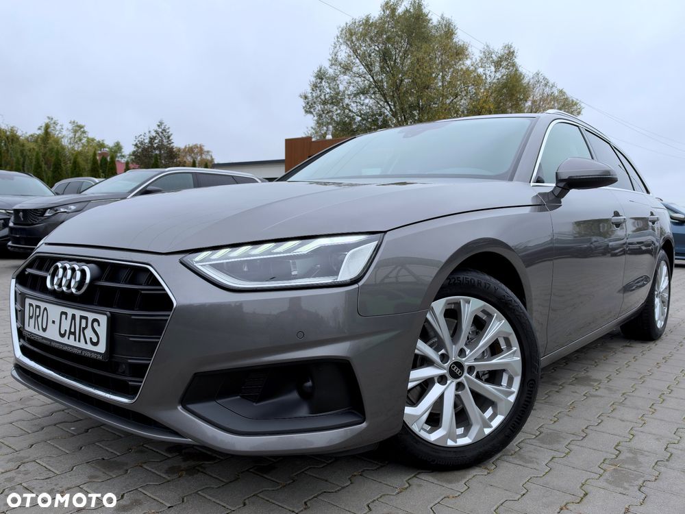 Audi A4 Avant 2021 photo 2