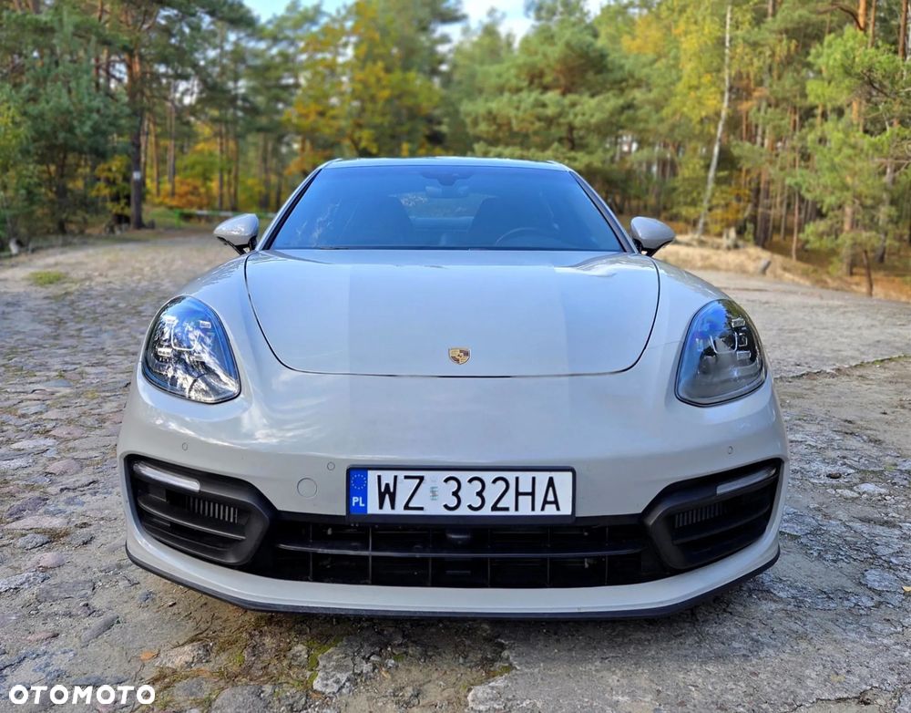 Porsche Panamera Standard - 2