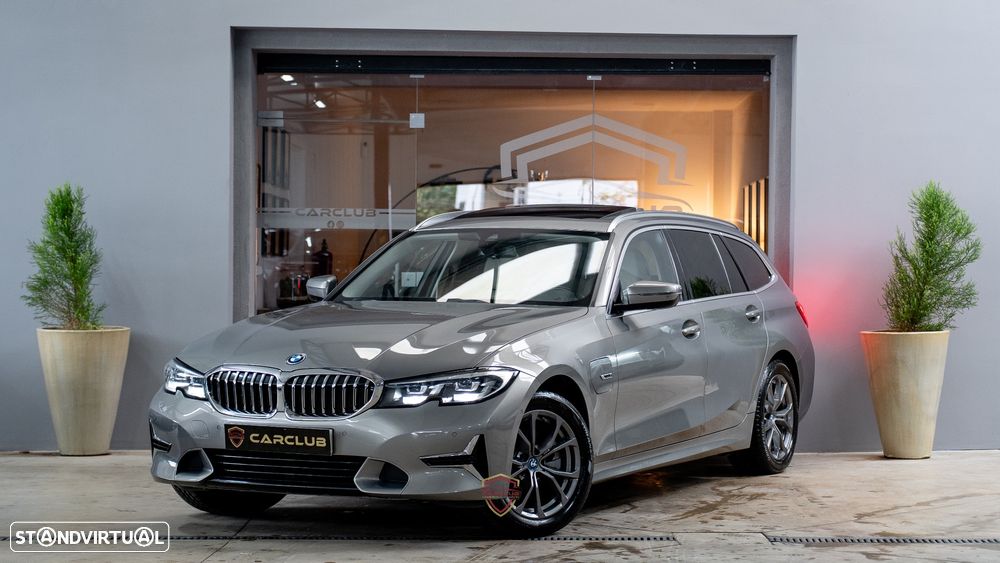 BMW 320 e Touring Line Luxury Auto - 1
