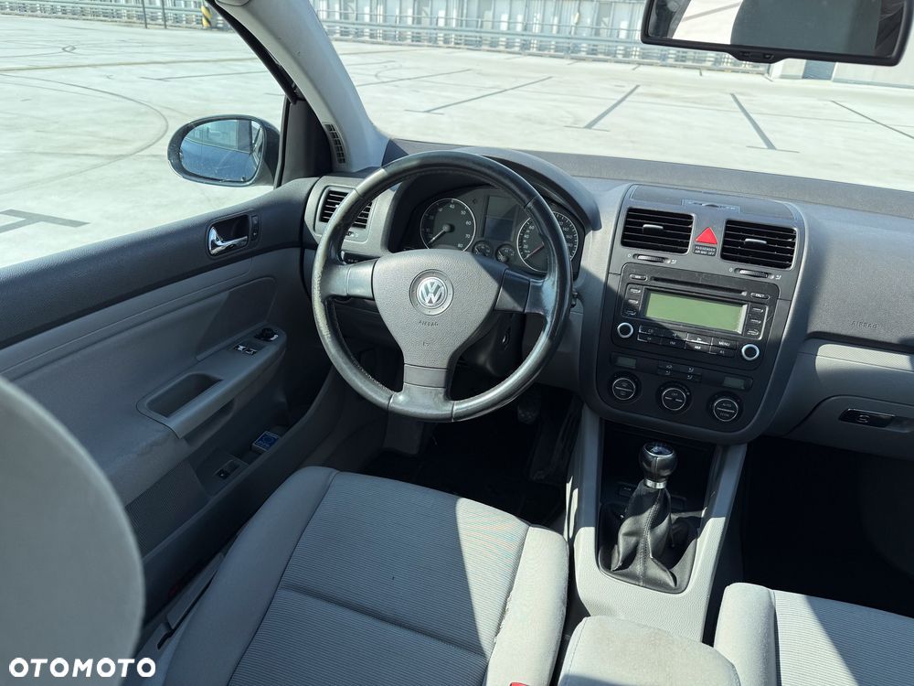 Volkswagen Golf 1.4 FSI Comfortline - 18