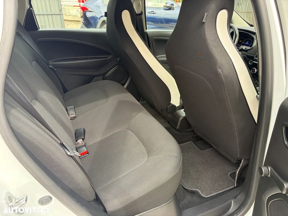 Renault ZOE - 23