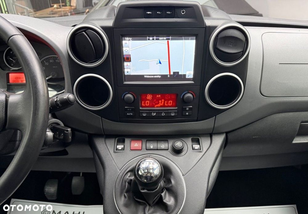 Citroën Berlingo Multispace BlueHDi 120 S&S SHINE - 24