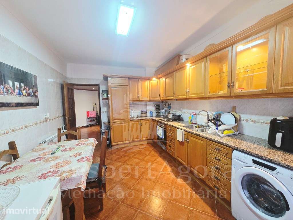 Apartamento T3 totalmente mobilado - Grande imagem: 2/11