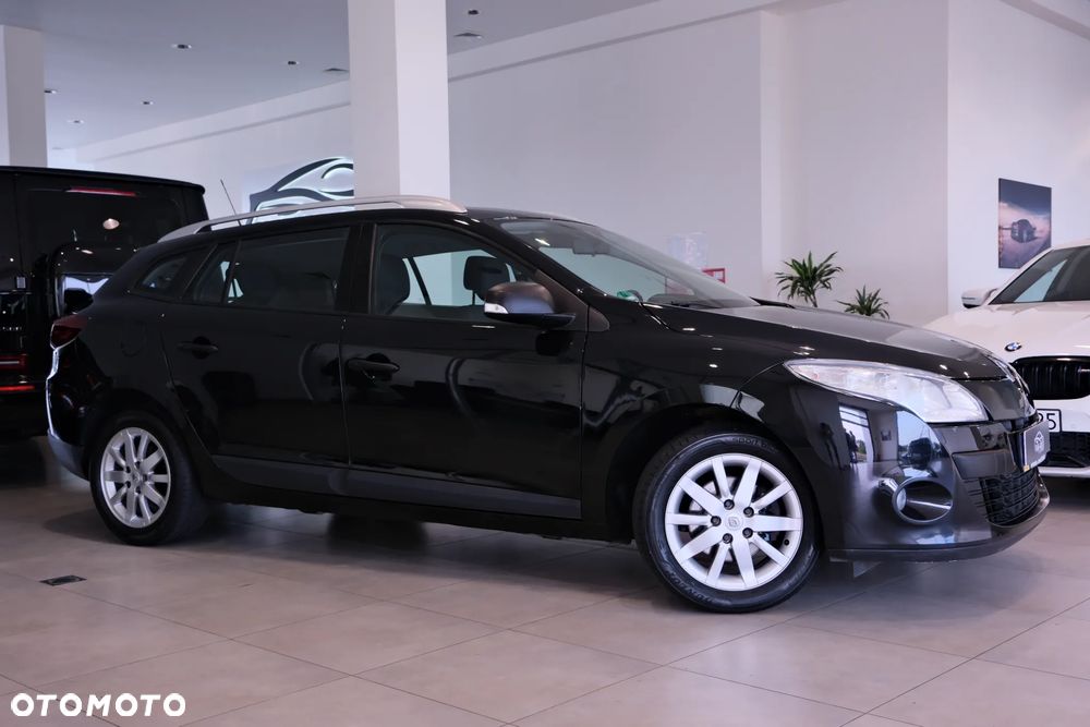 Renault Megane 1.6 16V Color Edition - 4