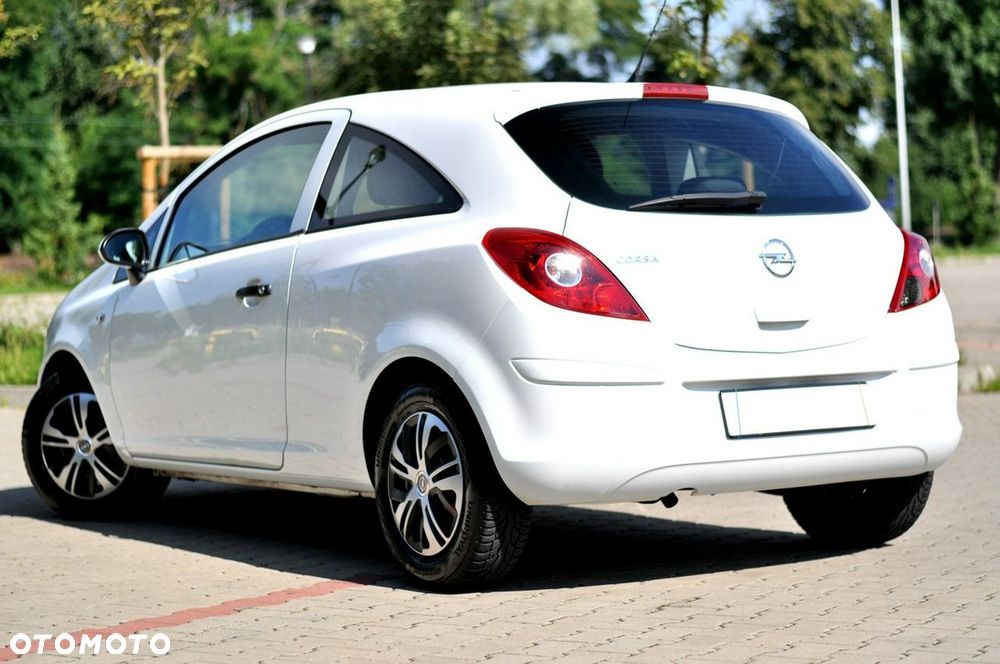 Opel Corsa - 29
